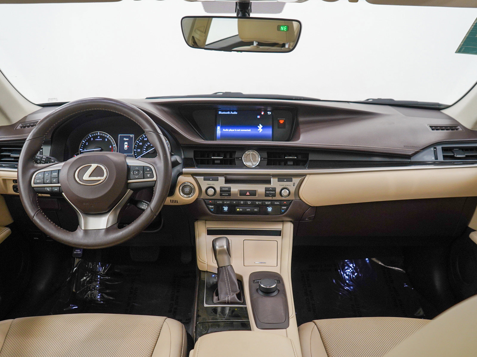 Used 2016 Lexus ES 350 w/ Accessory Package 2 FWD image 13