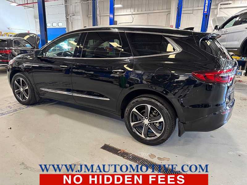 Used 2020 Buick Enclave Essence w/ Sport Touring Edition AWD/4WD image 3