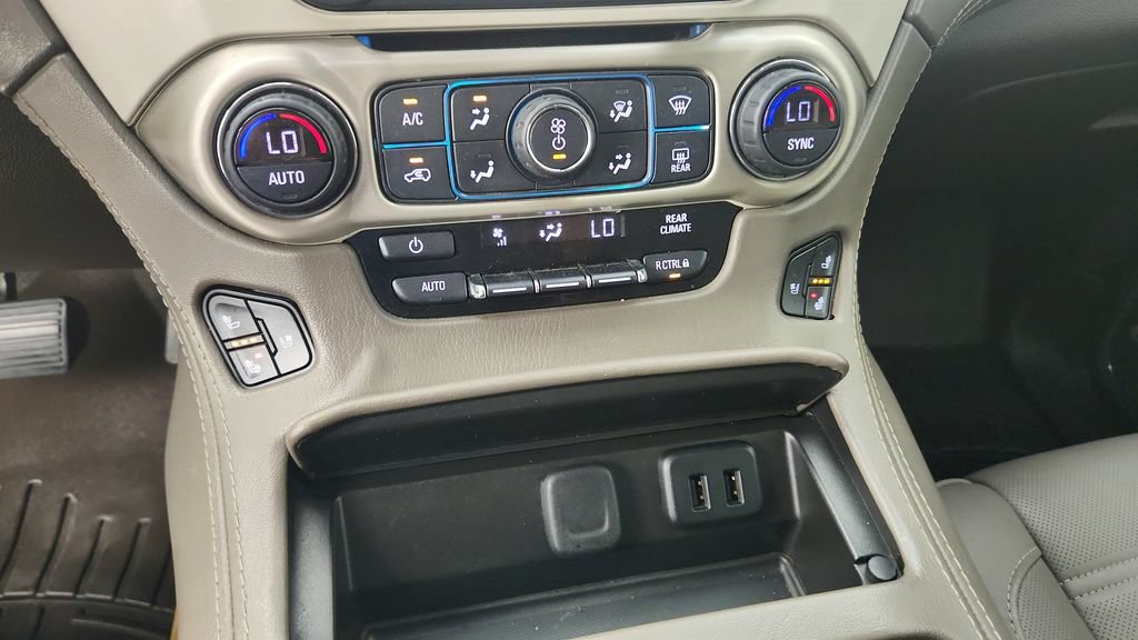 Used 2017 GMC Yukon Denali w/ Open Road Package RWD image 19