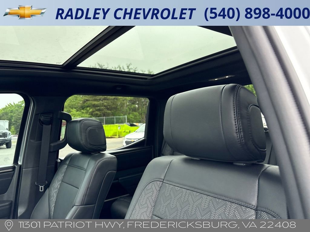 Used 2025 Toyota Tundra Limited w/ TRD Off-Road Package AWD/4WD image 3