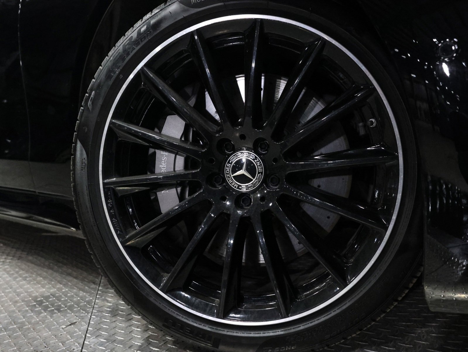 Used 2025 Mercedes-Benz S 580 4MATIC Sedan image 8