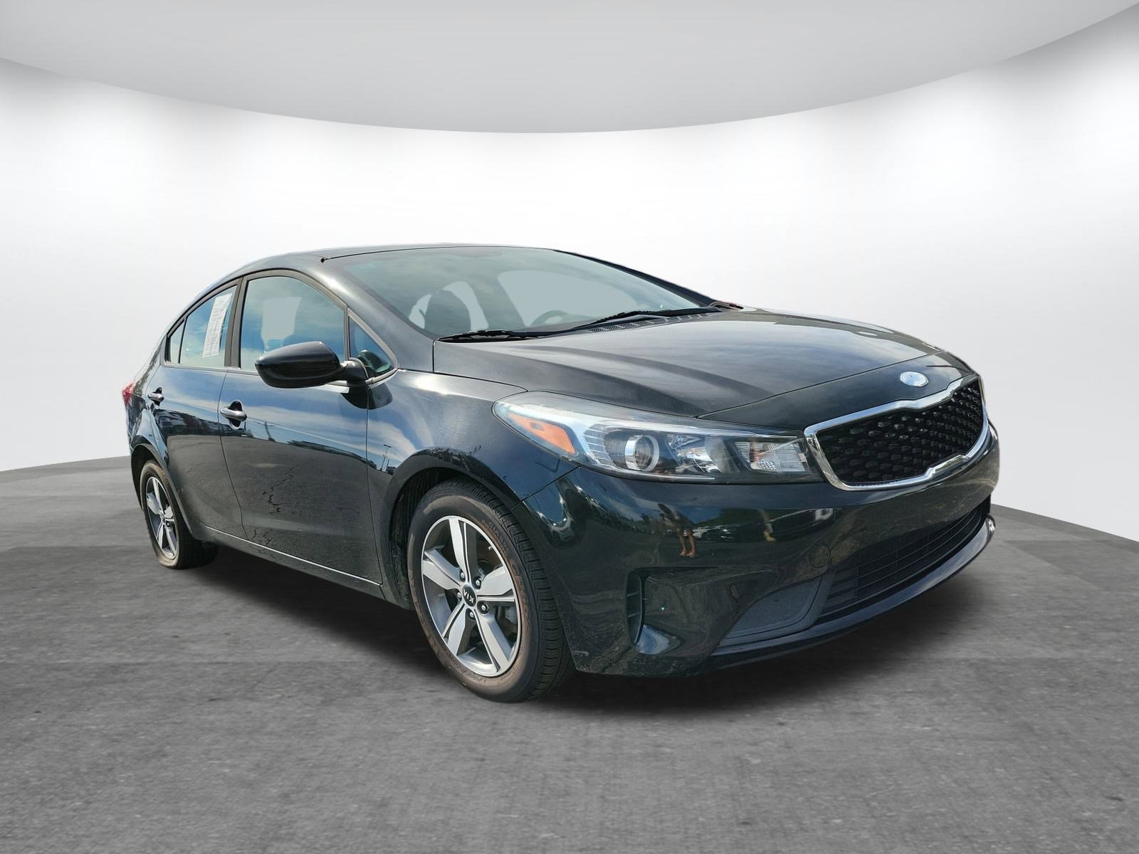 Used 2018 Kia Forte S image 17