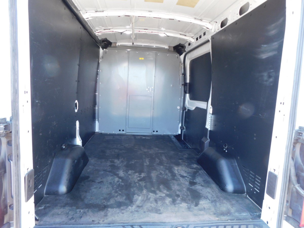 Used 2019 Ford Transit 150 130 Medium Roof RWD image 31