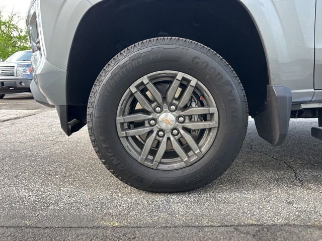 Used 2024 Chevrolet Colorado LT w/ LT Convenience Package image 10