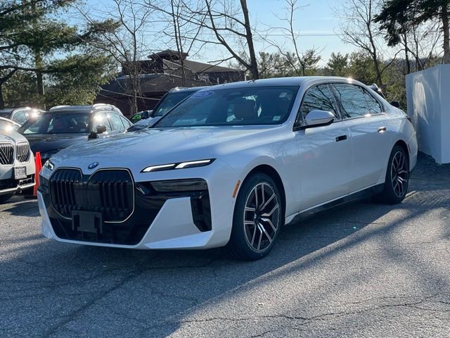 Certified 2026 BMW 740i xDrive w/ Premium Package image 2