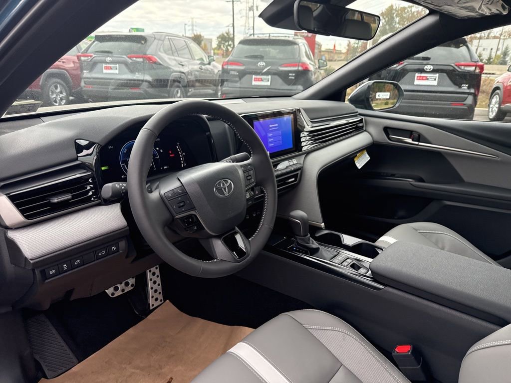 New 2026 Toyota Camry SE image 10