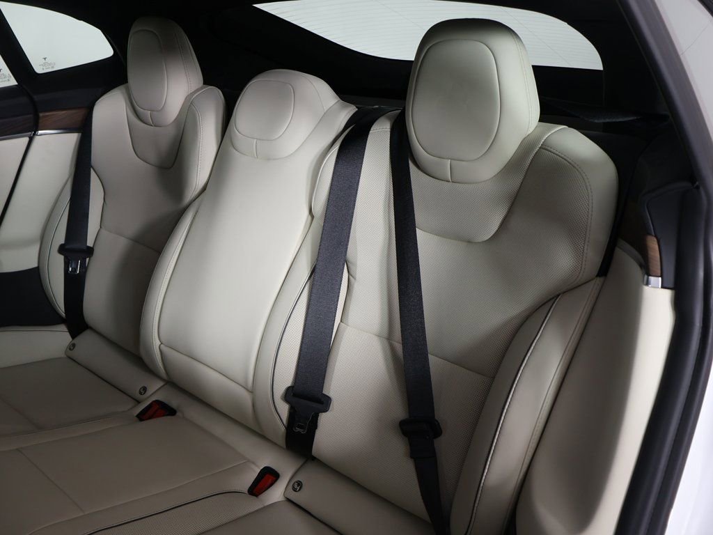 Used 2021 Tesla Model S Plaid image 34