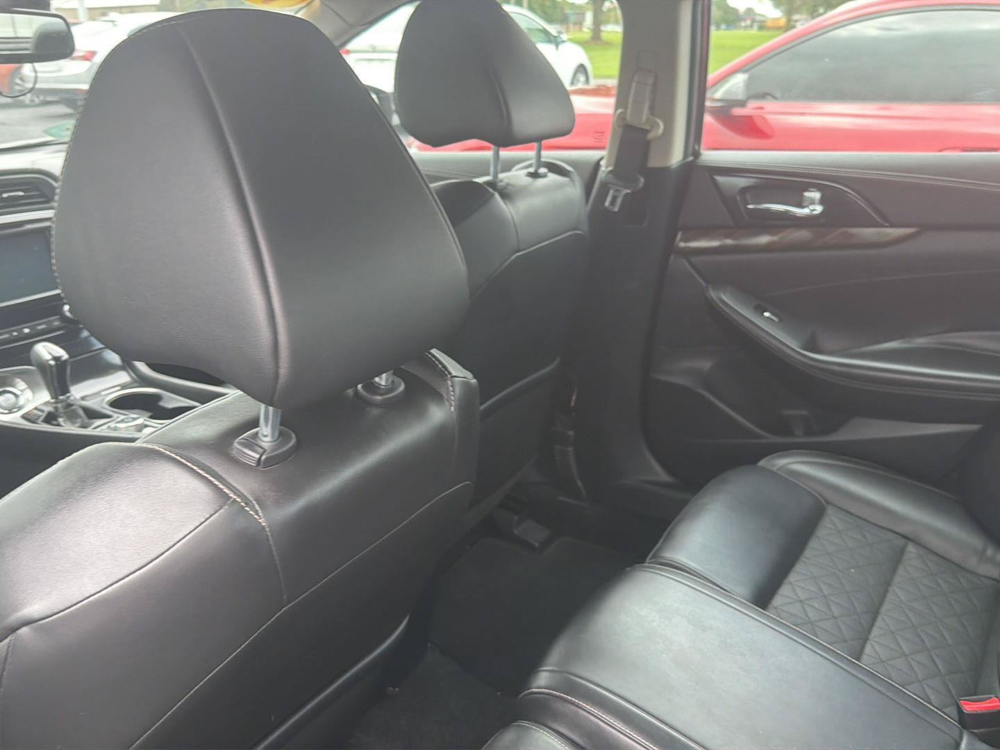 Used 2017 Nissan Maxima Platinum FWD image 21