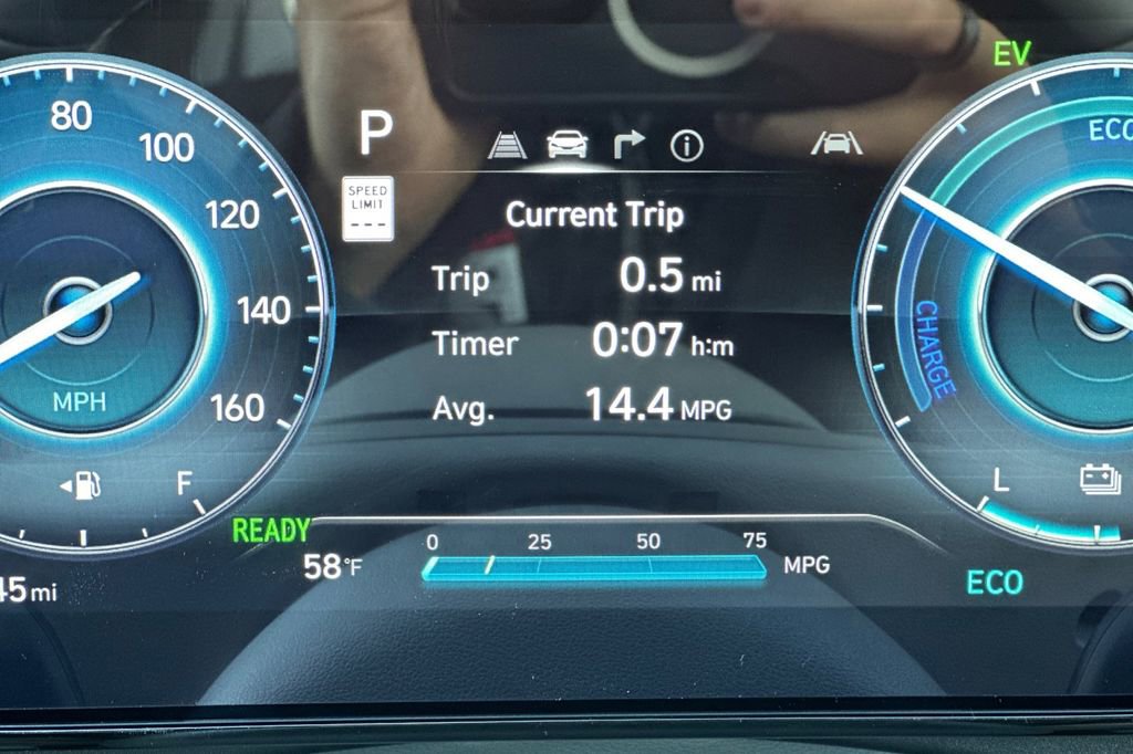 New 2026 Hyundai Elantra Sport image 22