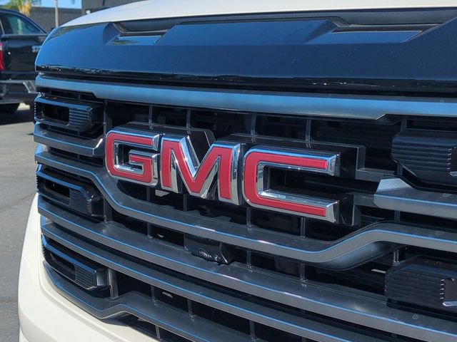New 2026 GMC Sierra 1500 AT4 w/ AT4 Premium Package AWD/4WD image 34