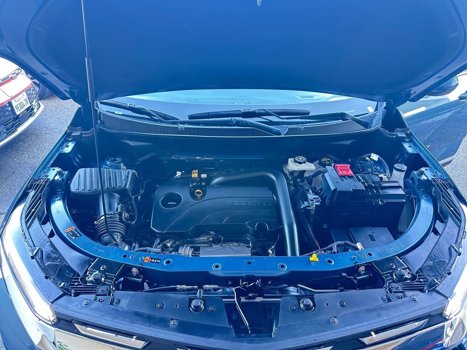 Used 2025 Chevrolet Equinox LT image 32