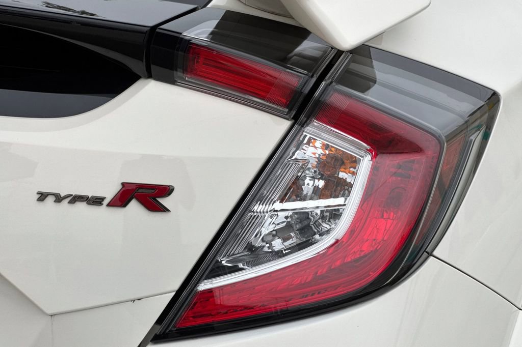 Certified 2018 Honda Civic Type R image 34