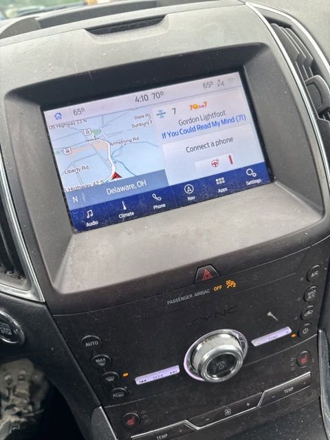 Used 2020 Ford Edge Titanium AWD/4WD image 8