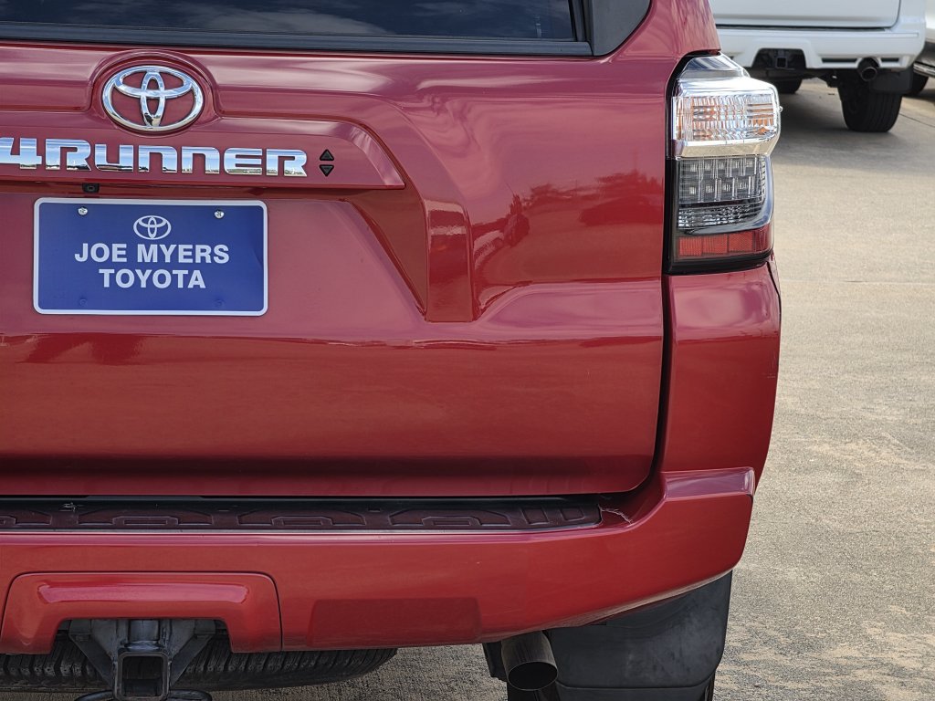 Used 2021 Toyota 4Runner SR5 Premium AWD/4WD image 9