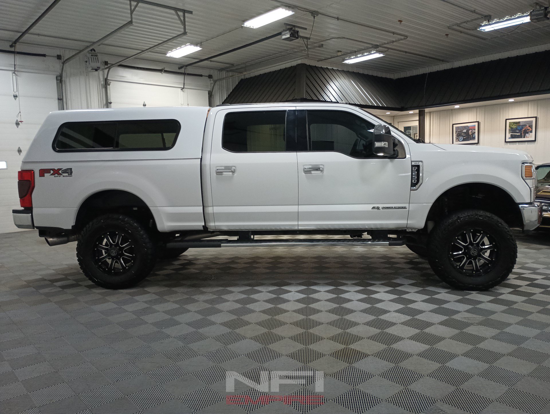 Used 2020 Ford F250 XLT w/ XLT Premium Package AWD/4WD image 7
