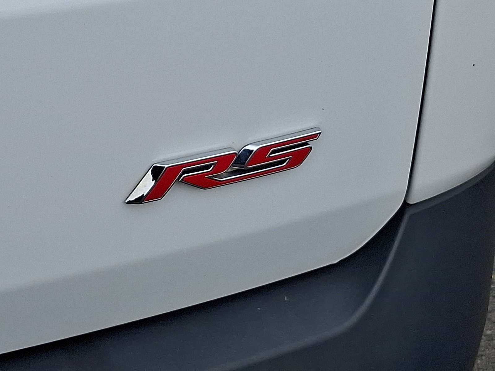 Used 2023 Chevrolet Traverse RS AWD/4WD image 36