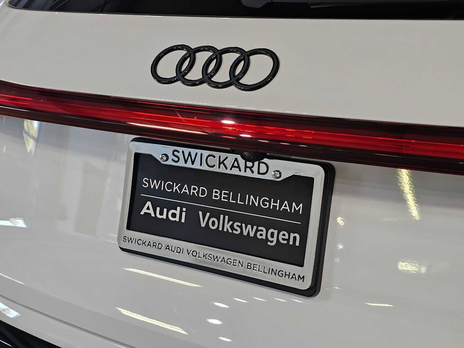 New 2026 Audi SQ5 Prestige AWD/4WD image 14
