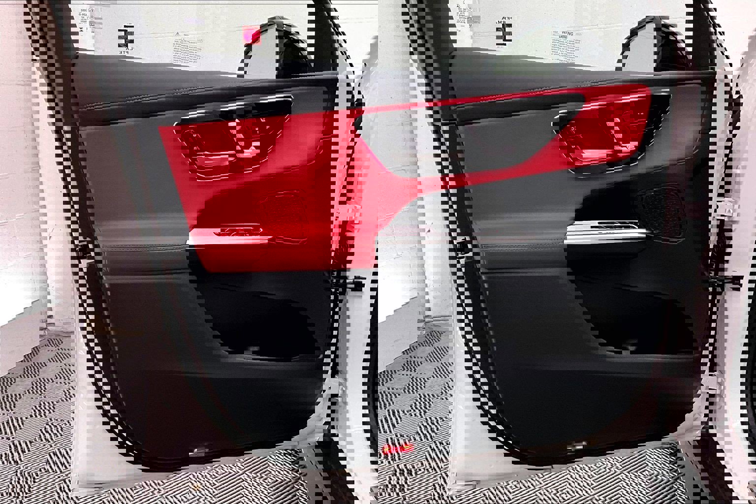 Used 2026 Mercedes-Benz GLC 43 AMG 4MATIC image 23