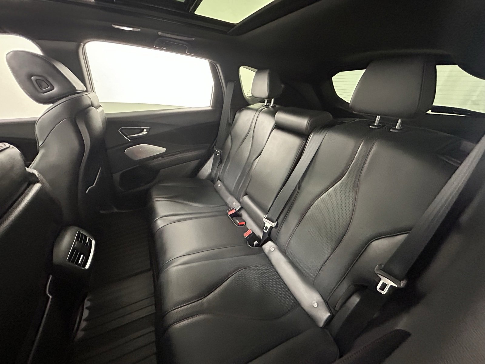 Used 2025 Acura RDX AWD w/ A-Spec & Advance Pkg image 35