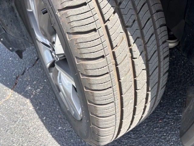 Used 2023 INFINITI QX60 Luxe w/ Cargo Package image 16