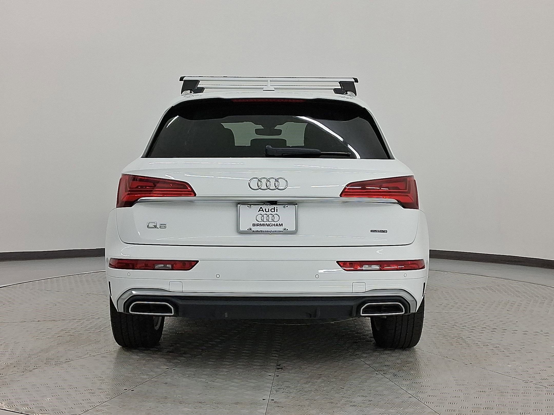 Used 2022 Audi Q5 e Premium w/ Convenience Package image 10