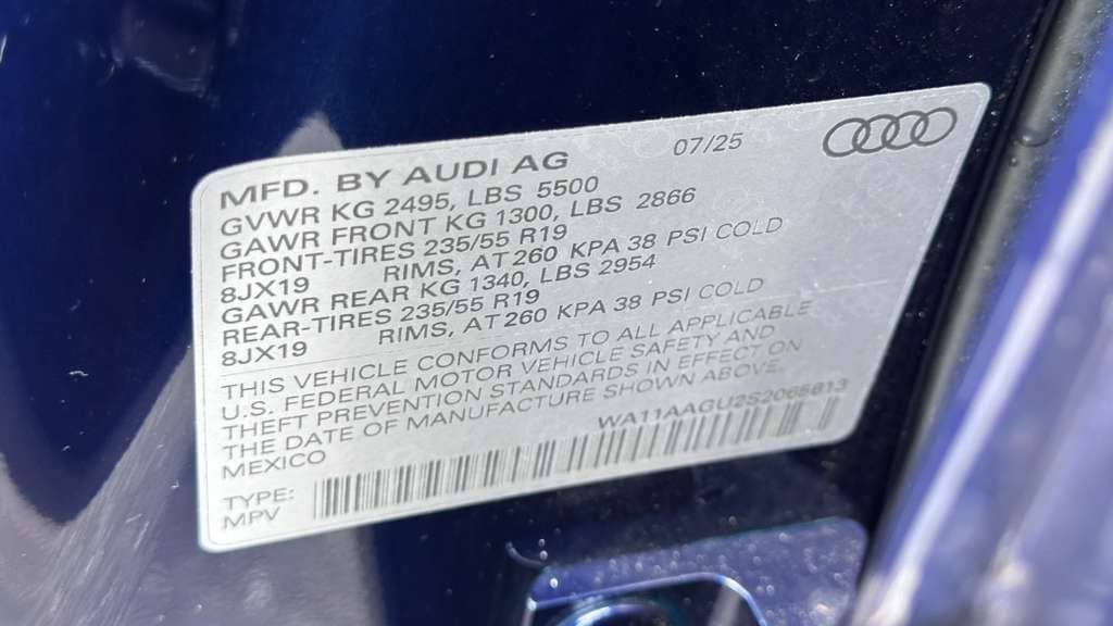 Used 2025 Audi Q5 Premium w/ Convenience Package AWD/4WD image 20