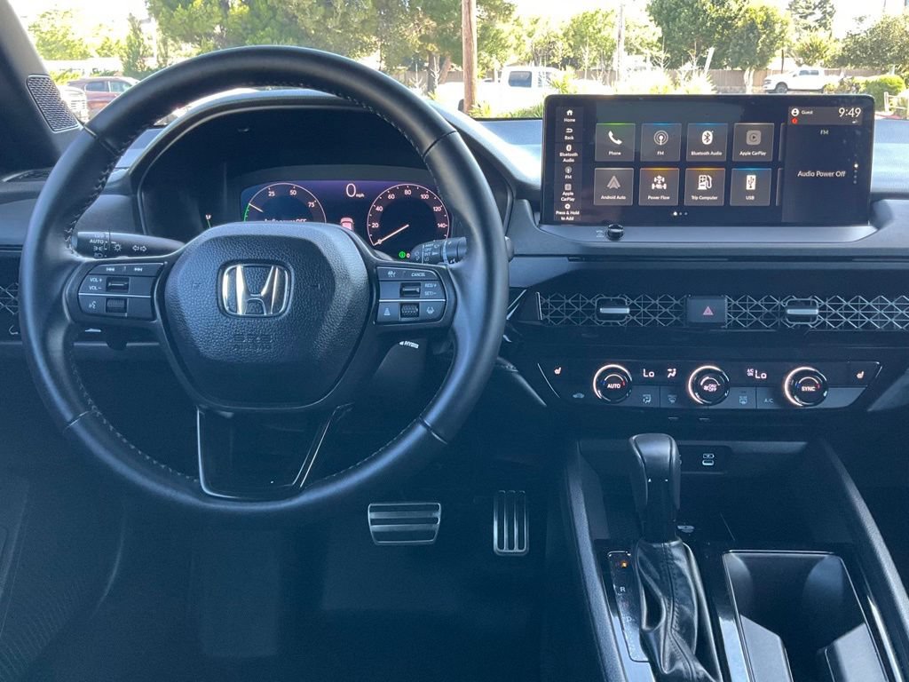 Used 2025 Honda Accord Sport image 28
