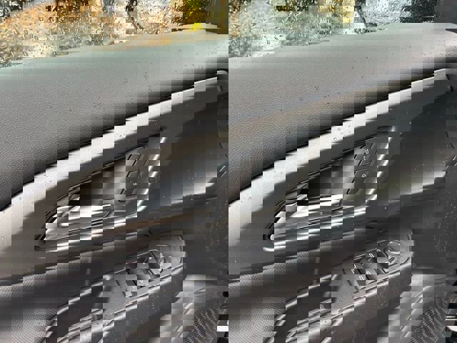 New 2026 Chevrolet Equinox EV LT image 18