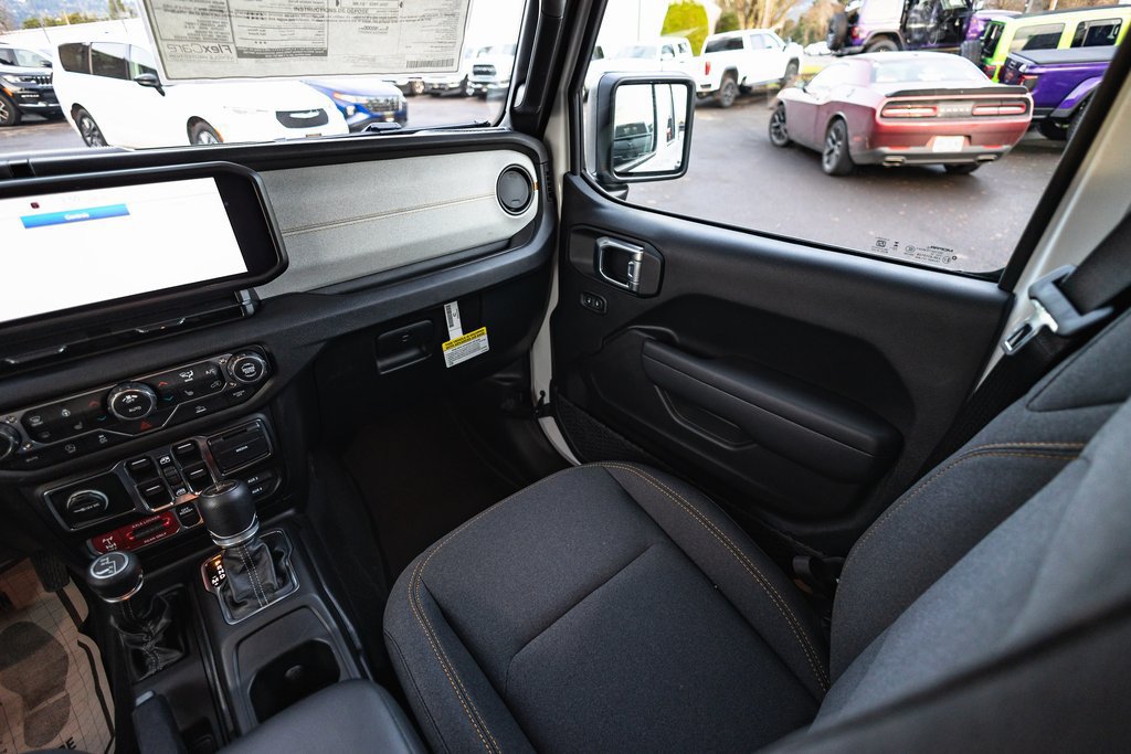 New 2026 Jeep Gladiator Sport AWD/4WD image 24