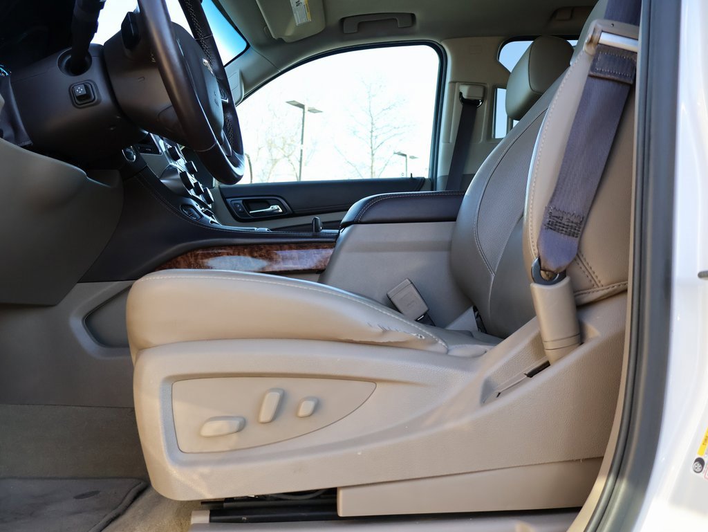 Used 2017 Chevrolet Tahoe Premier image 34