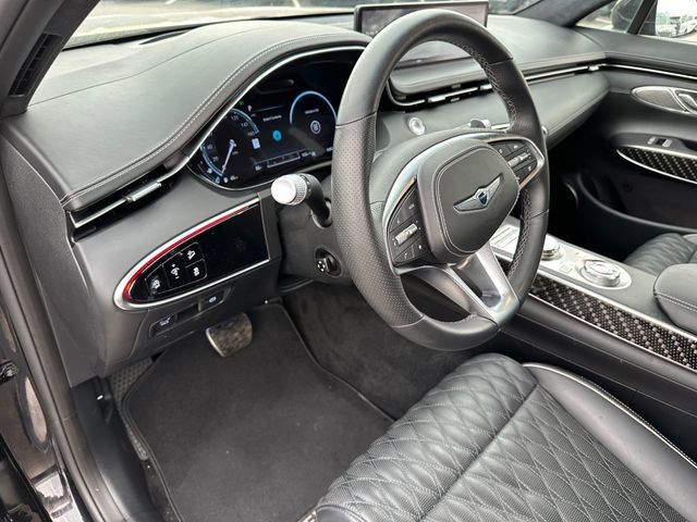 Used 2023 Genesis GV70 3.5T Sport w/ Sport Prestige Package image 23