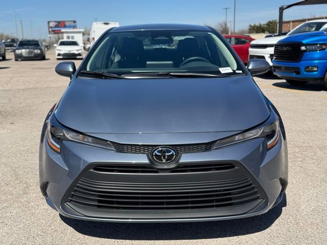 Used 2026 Toyota Corolla LE image 2