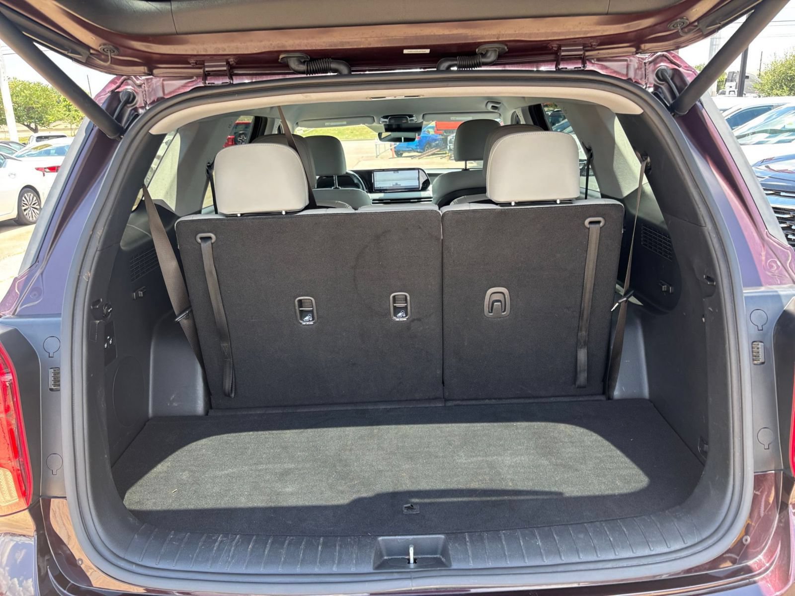 Used 2025 Hyundai Palisade SEL FWD image 35