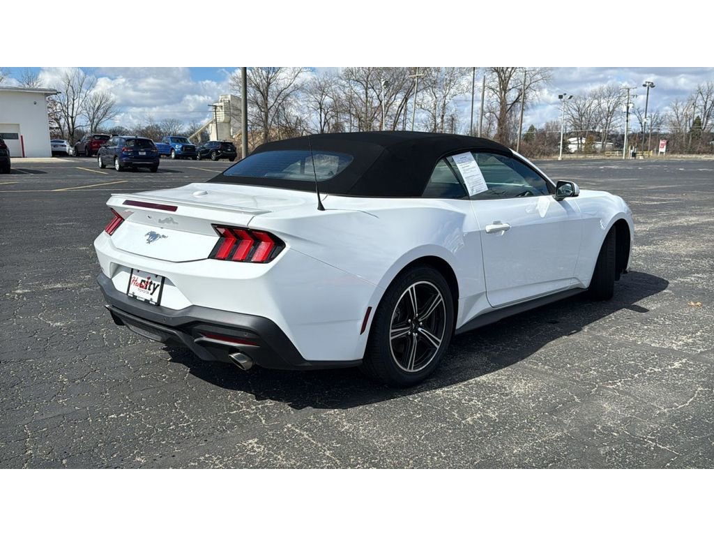 Used 2024 Ford Mustang Premium image 7