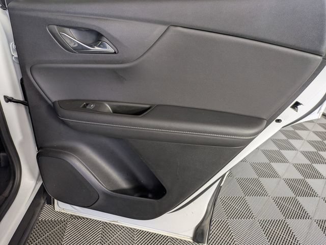Certified 2025 Chevrolet Blazer LT FWD image 31
