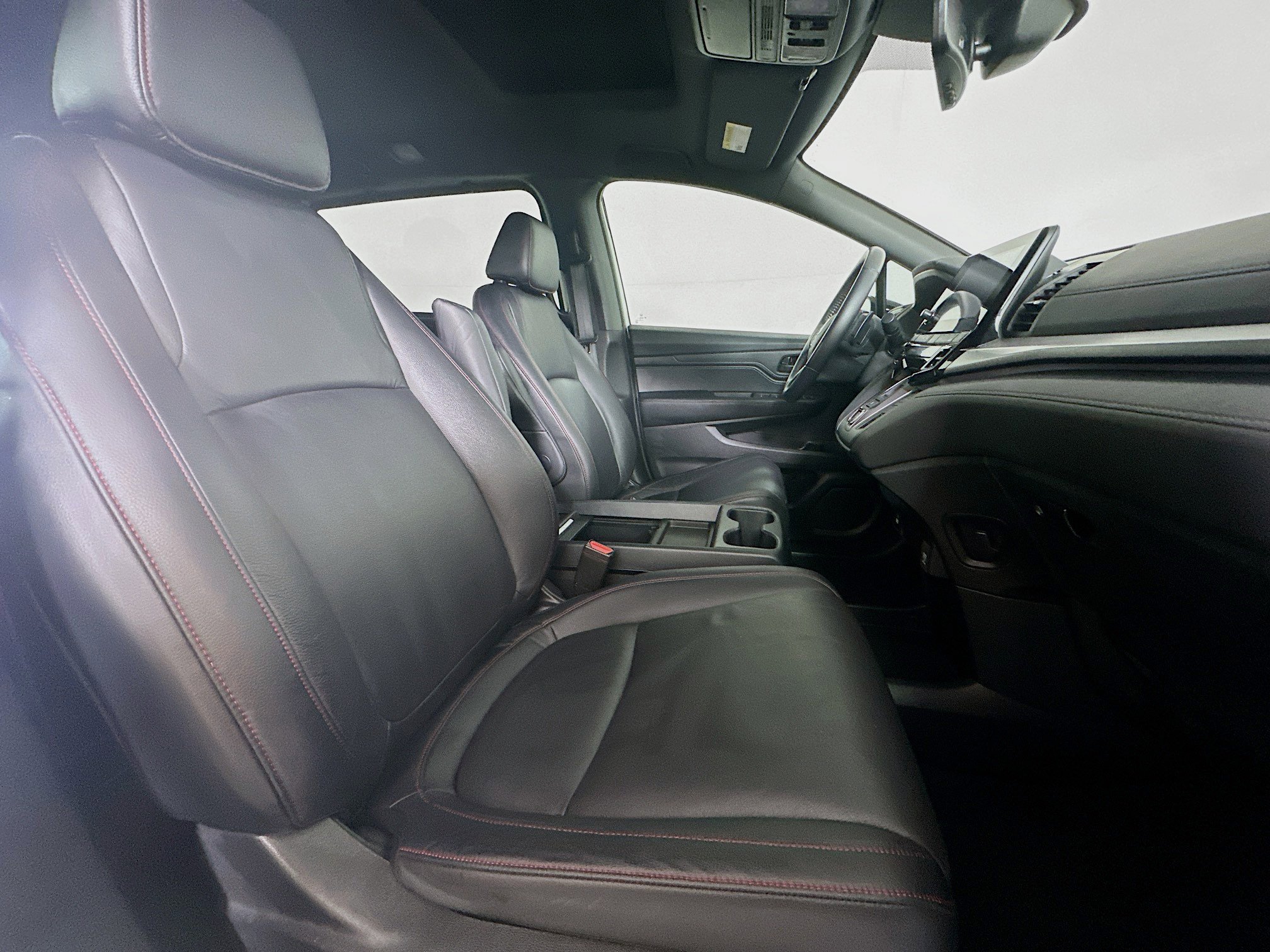 Used 2024 Honda Odyssey Sport image 31