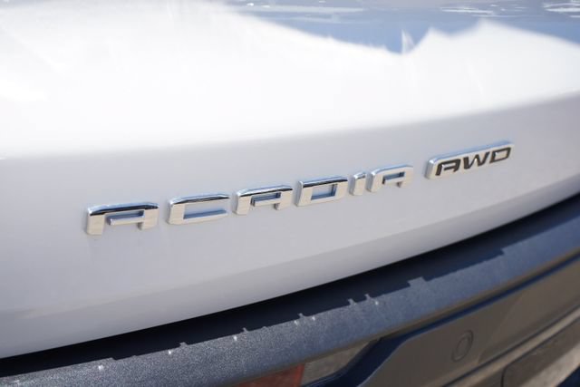Used 2025 GMC Acadia AT4 AWD/4WD image 14