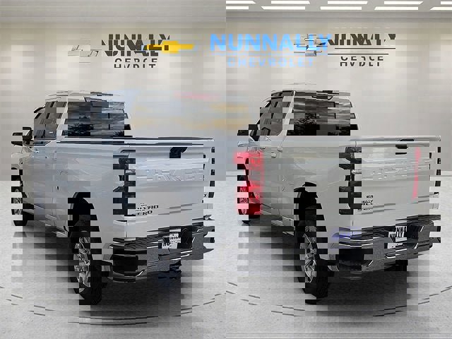 New 2025 Chevrolet Silverado 1500 LT w/ Convenience Package II image 3