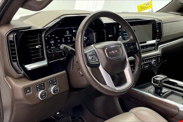 Used 2022 GMC Sierra 1500 SLT w/ SLT Premium Plus Package image 14
