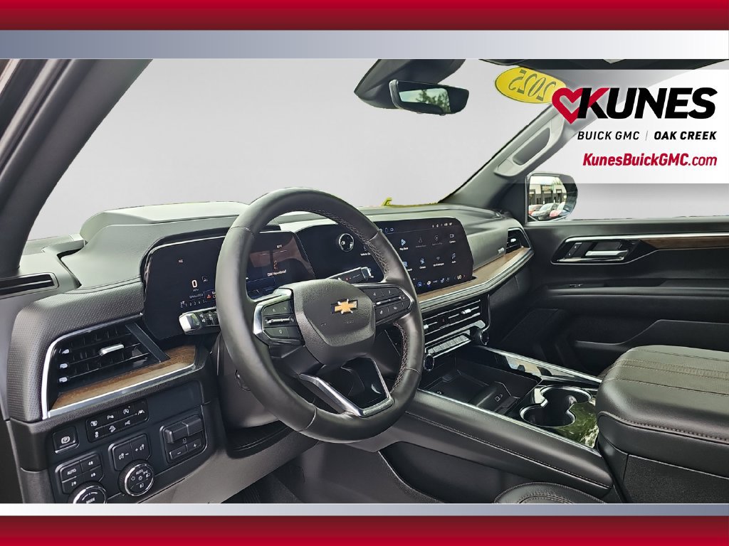 Used 2025 Chevrolet Tahoe High Country w/ Sun And Tow Package AWD/4WD image 18