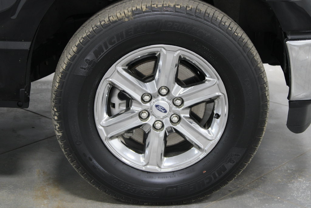 Used 2025 Ford F150 XLT w/ Equipment Group 301A Standard AWD/4WD image 12
