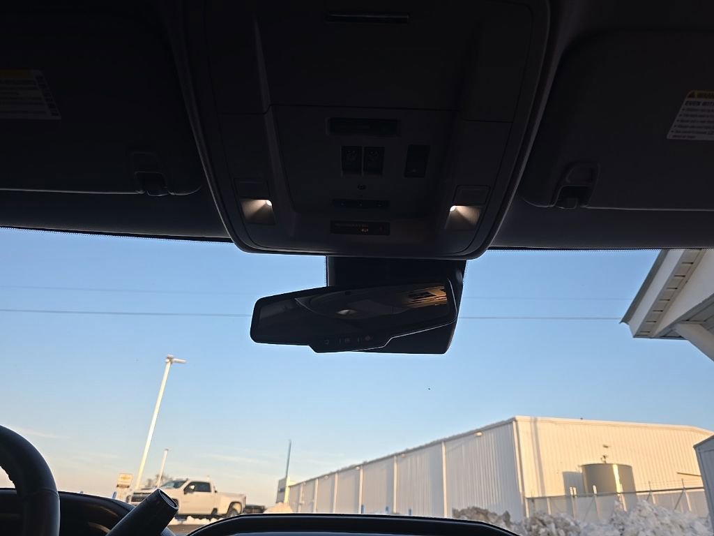 Used 2018 Chevrolet Silverado 1500 High Country image 28