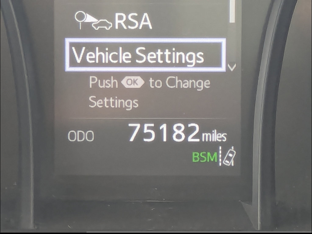 Used 2022 Toyota Camry SE w/ Audio Upgrade Package FWD image 23