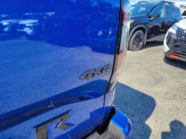 New 2026 Nissan Frontier SV w/ All-Weather Content Package AWD/4WD image 5