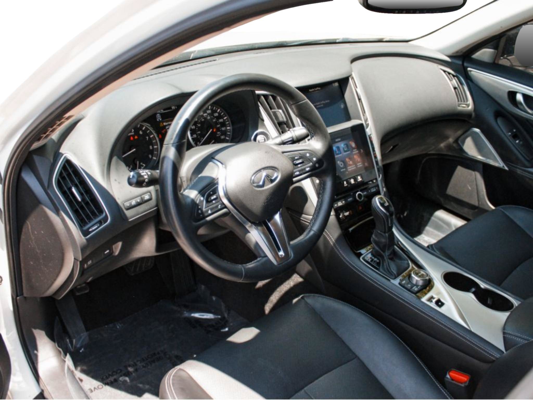 Used 2023 INFINITI Q50 Luxe w/ Cargo Package AWD/4WD image 8