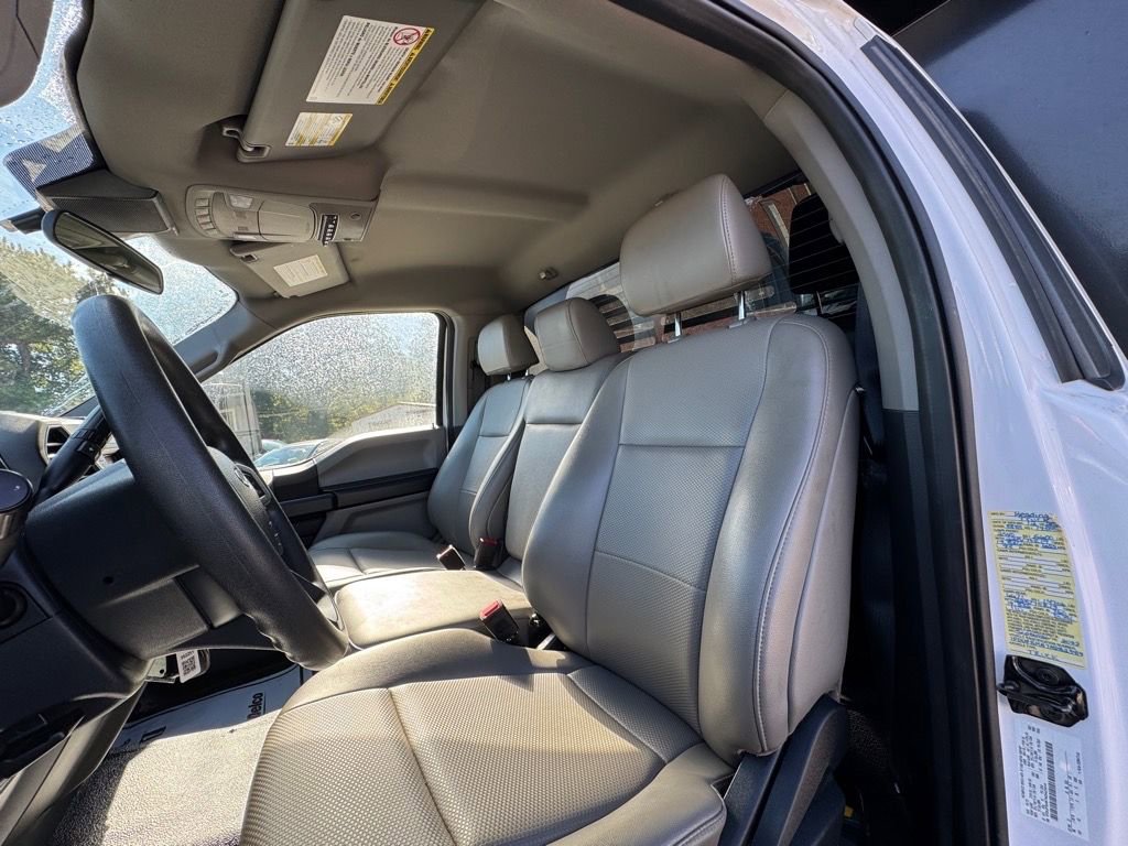Used 2022 Ford F550 4x4 Regular Cab Super Duty image 14