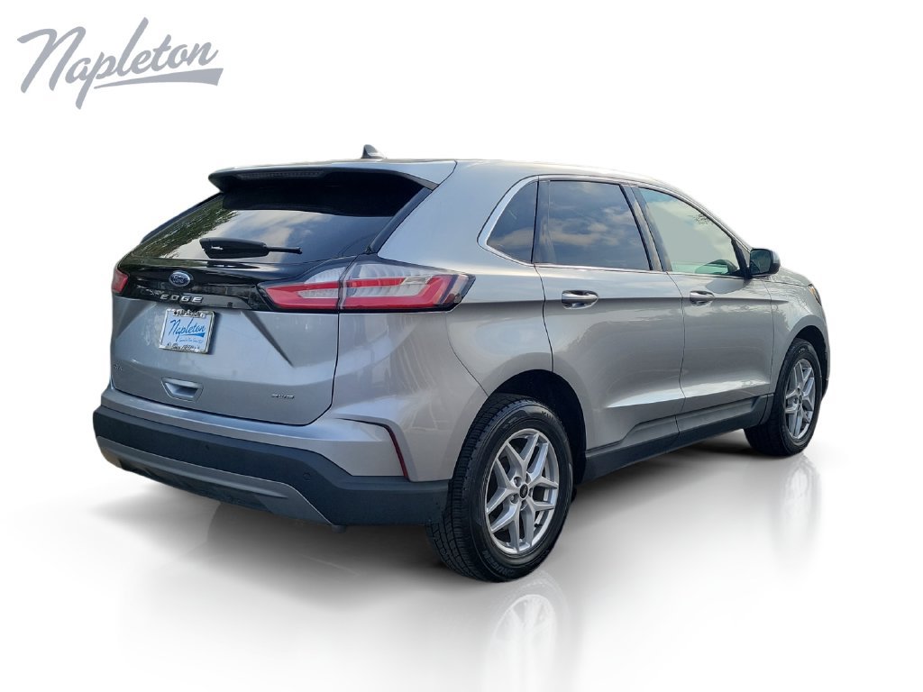 Used 2023 Ford Edge SEL AWD/4WD image 6