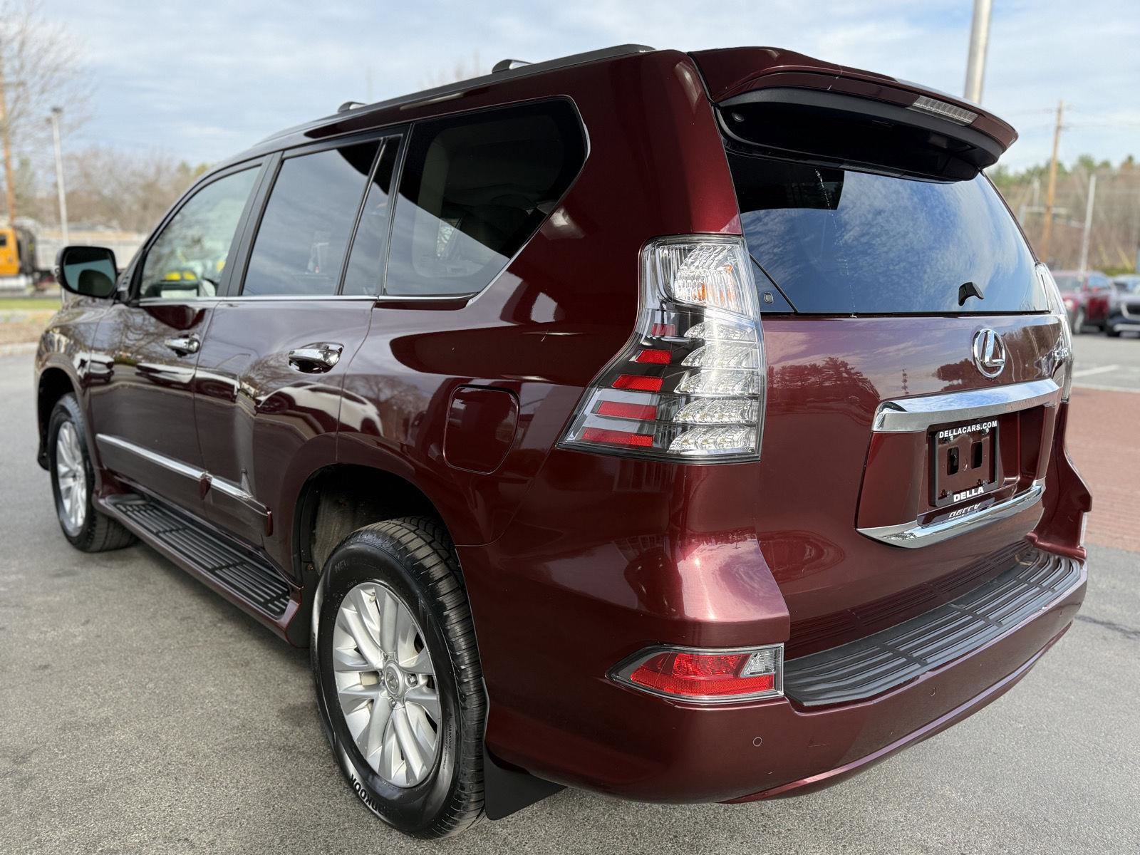 Used 2014 Lexus GX 460 w/ Premium Package AWD/4WD image 7