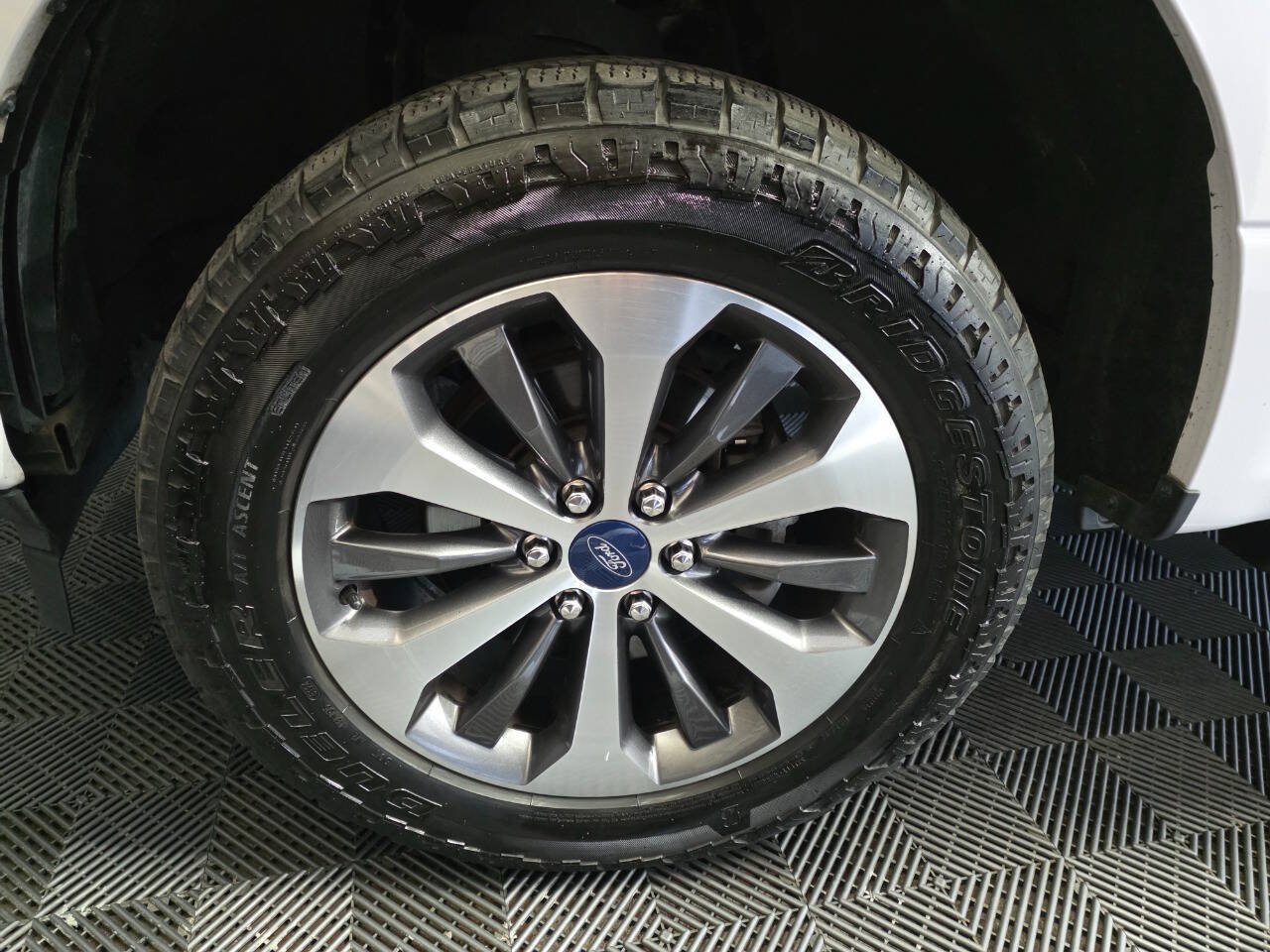 Used 2019 Ford F150 XL w/ Equipment Group 101A Mid AWD/4WD image 32