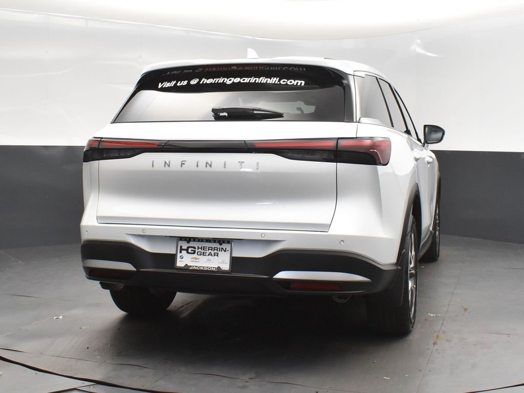 Certified 2026 INFINITI QX60 Pure w/ Cargo Package FWD image 7